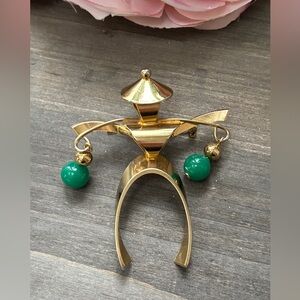 Abstract Figure Asian Influence Gold Tone Pendant Brooch Vintage